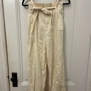 Everlane cream trouser with belt and elastic waist